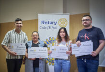 Entrega de las becas del Rotary Club El Prat