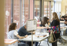 El PSC, el partido más votado en El Prat en las elecciones al Parlament de Catalunya