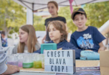 La feria en la Plaza de Roigé y Badia cierra el proyecto “Cultura Emprendedora en la Escuela” (CuEmE)