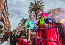 ¡La lujuria llena el carnaval Rua con sensualidad!