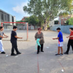 Memoria colectiva y diversión garantizada: los juegos tradicionales unen a las generaciones