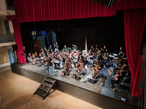 Correspondencias, un proyecto de las bandas de la Escuela de Artes en vivo