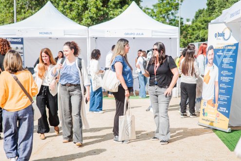 La 1a Feria de la Ocupación de El Prat reúne a casi 330 personas en una jornada dedicada a nuevas oportunidades laborales