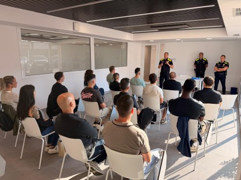 La Policía Local suma 15 nuevos agentes para seguir modernizando el cuerpo